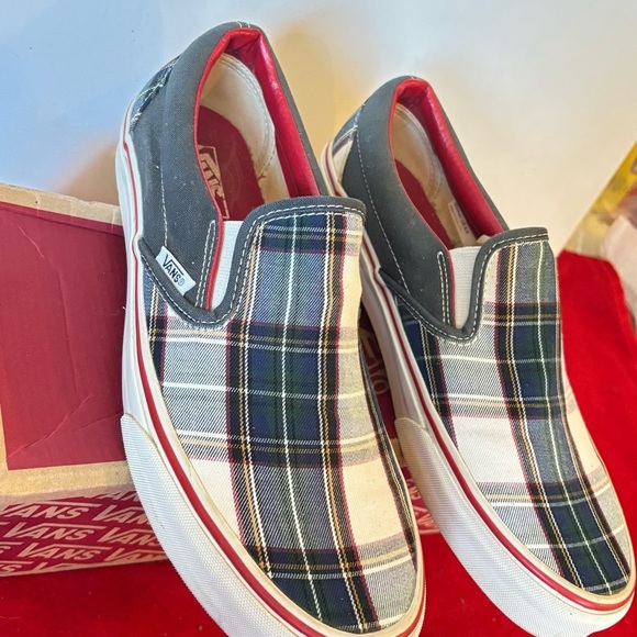 Vans slip onflannel shoes main image 8